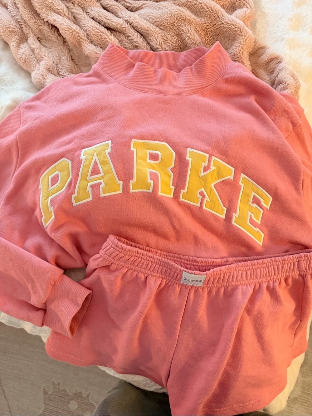 Parke Summerland Mock neck and shorts